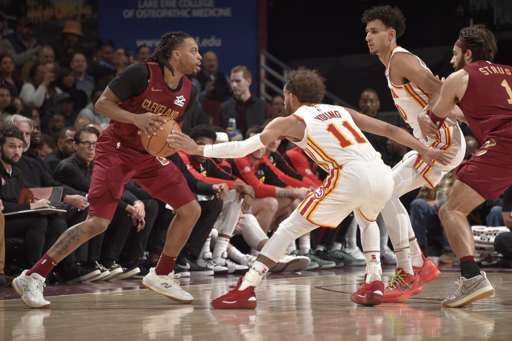 他的回应相 他的回应相