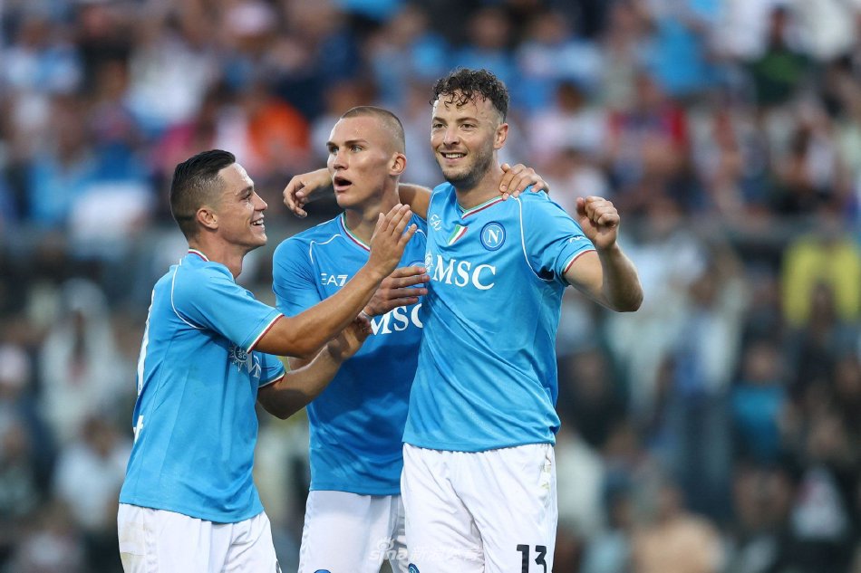 比赛中以 比赛中以