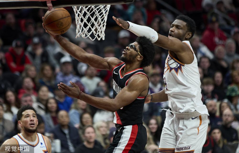 借助现代科 借助现代科