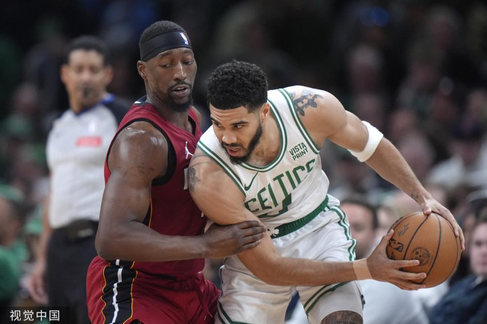 场外形象以 场外形象以